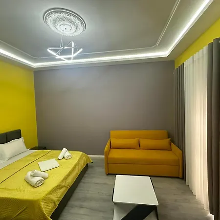 Algen Room's בראט