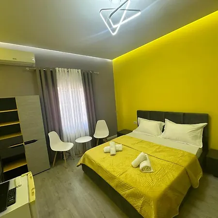 Algen Room's
